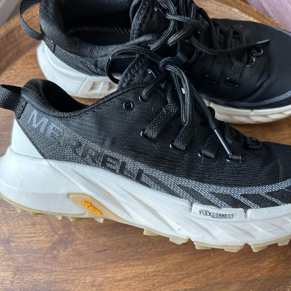 Merrell Agility Peak 4 Trail Running Shoes-Women’s Size 8